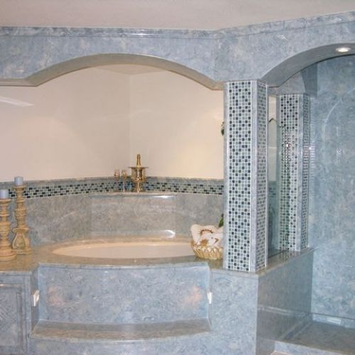 Tub Enclosure